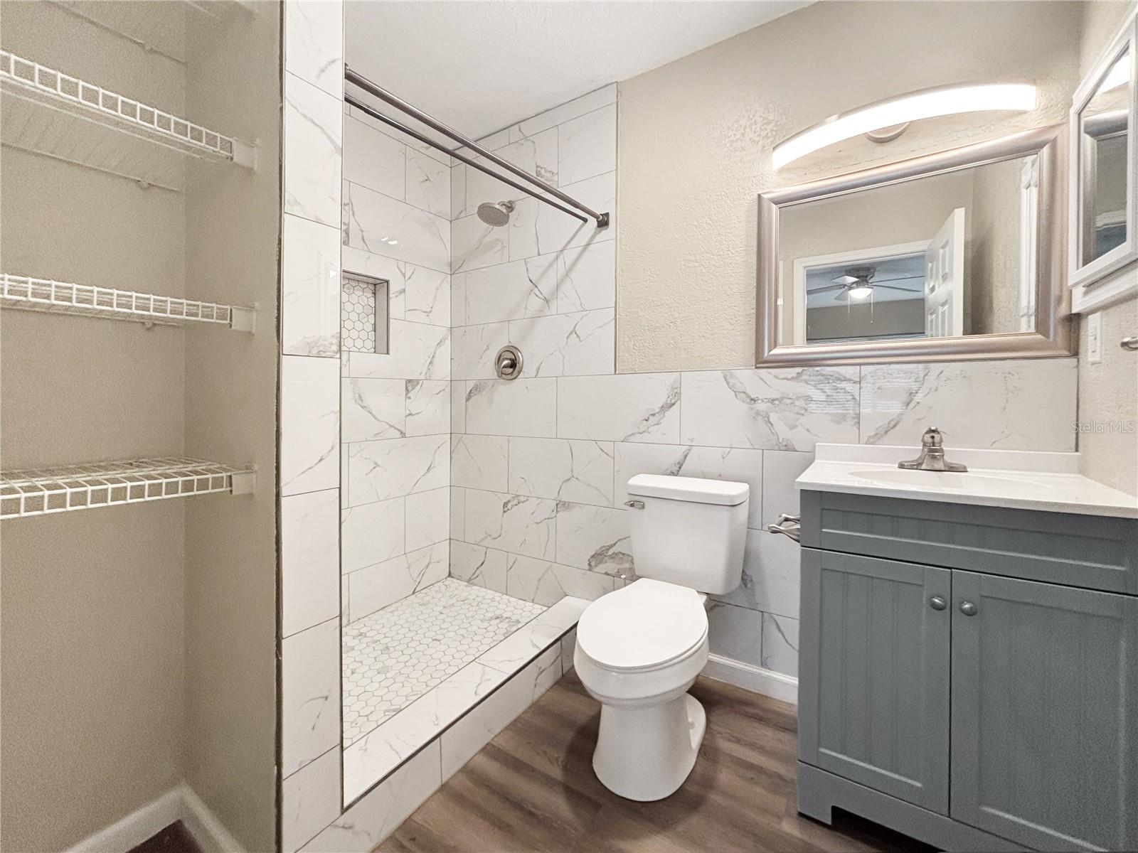 WASHINGTON OAKS SEC 2 - Residential Lease