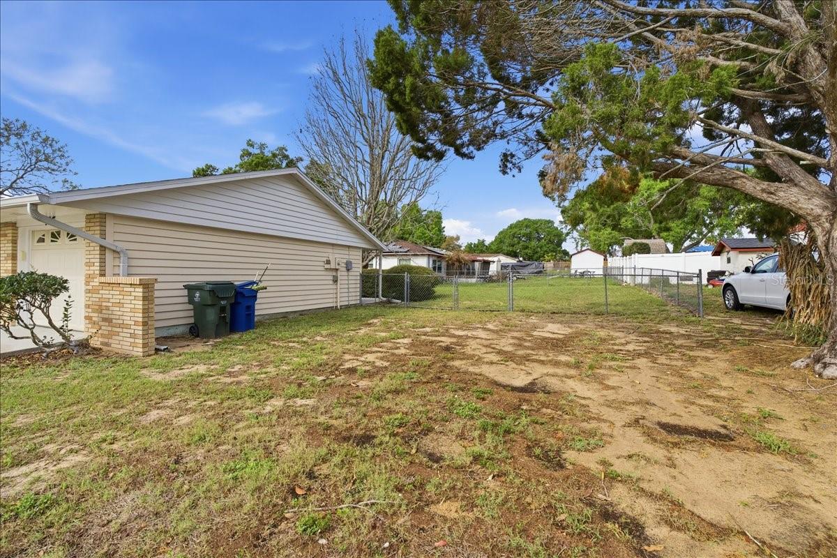 TODHUNTER ESTATES - Residential