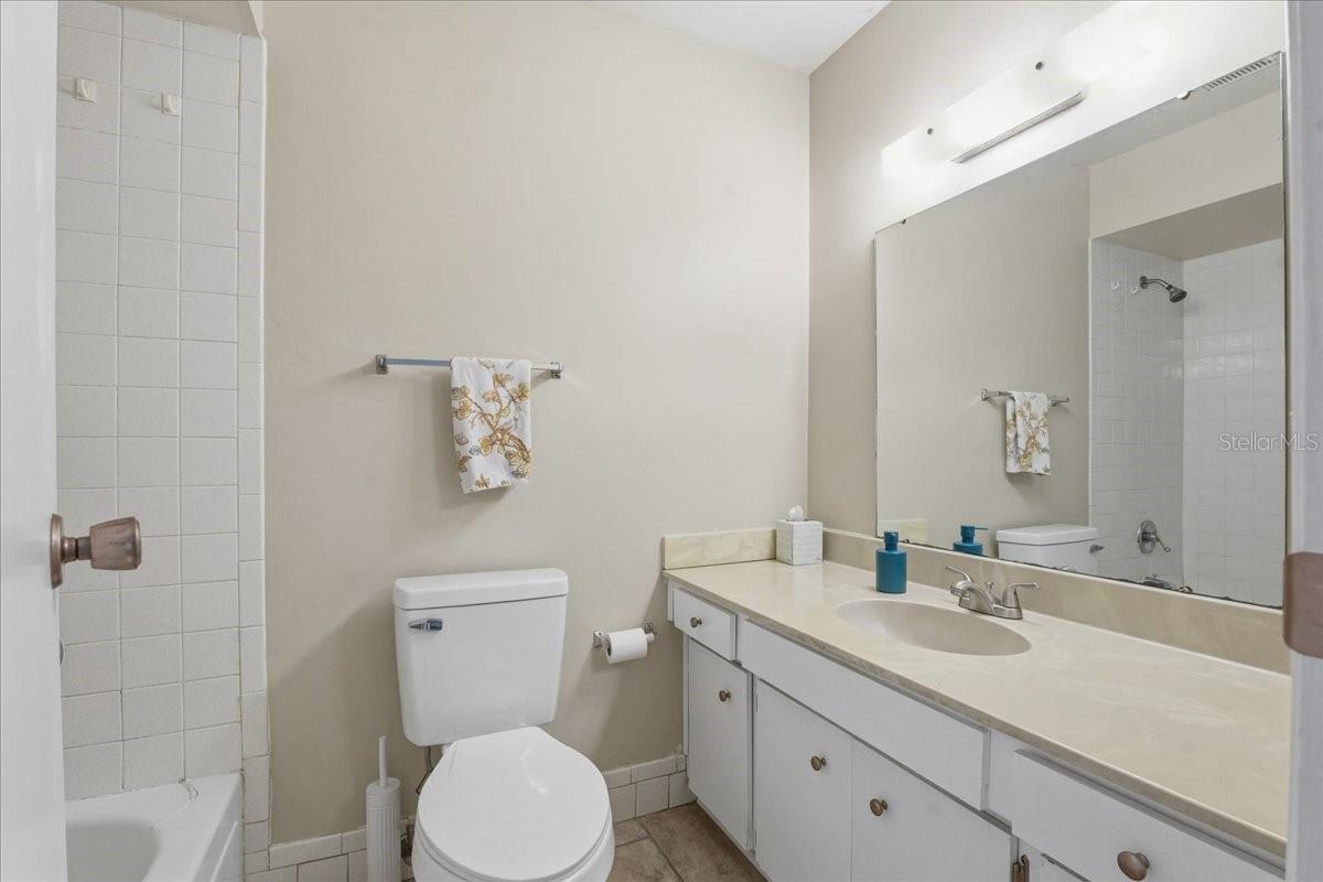 TODHUNTER ESTATES - Residential