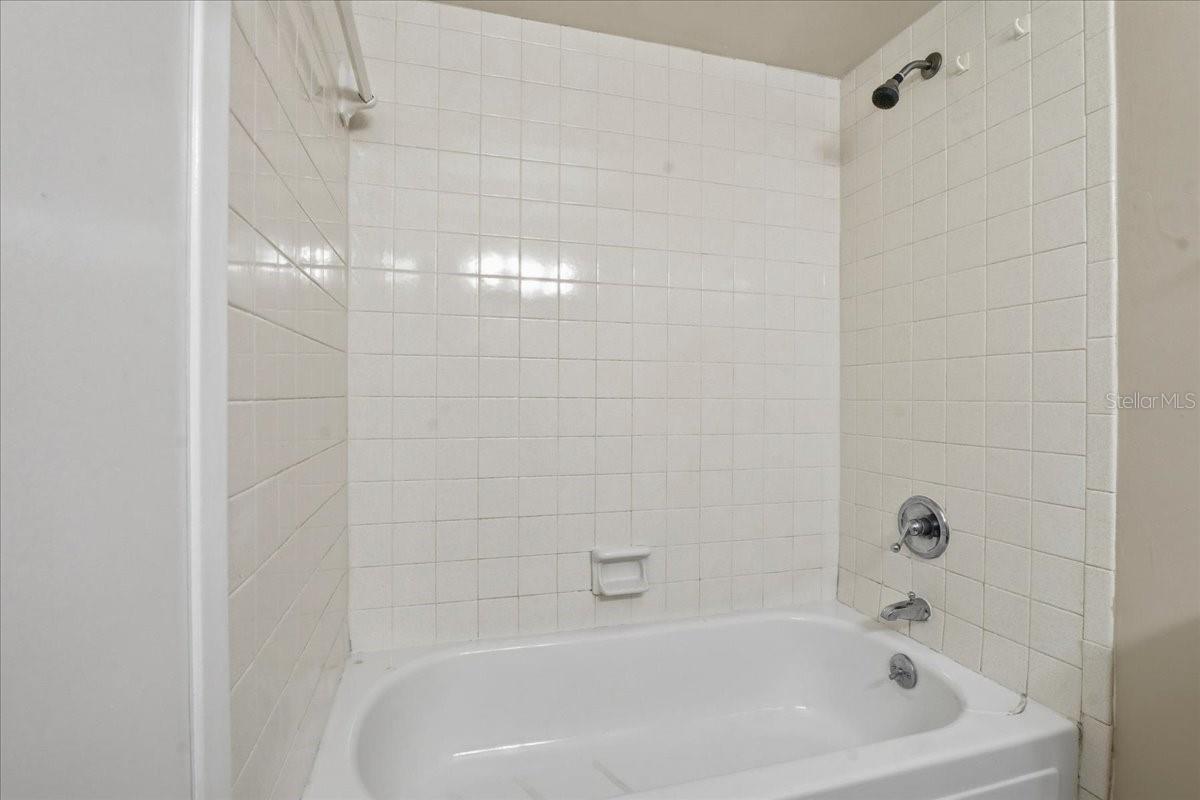 TODHUNTER ESTATES - Residential