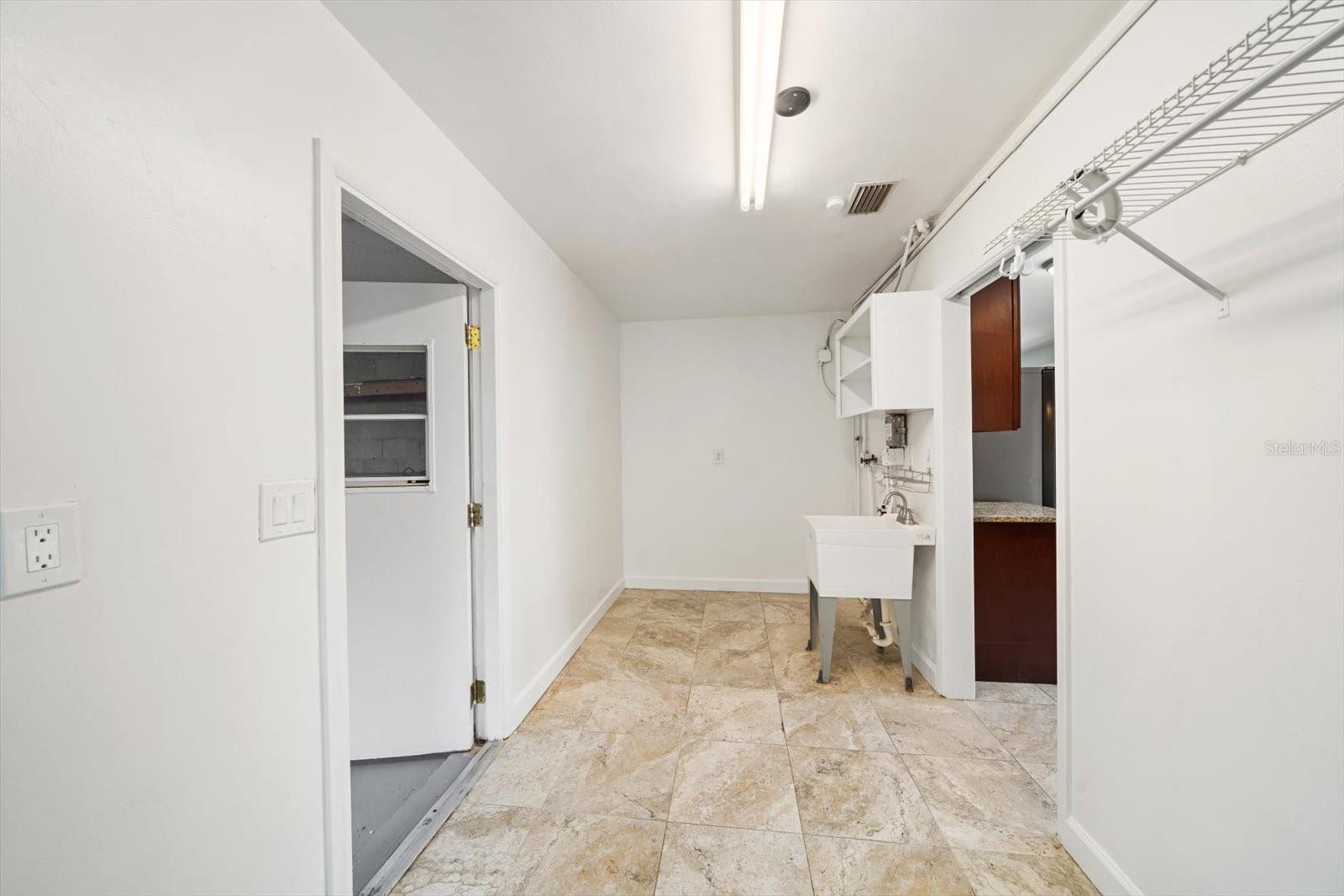 INDIAN OAKS SUB - Residential