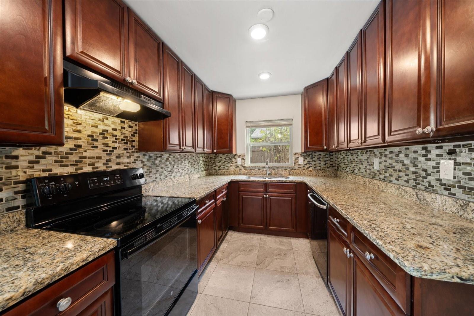 INDIAN OAKS SUB - Residential