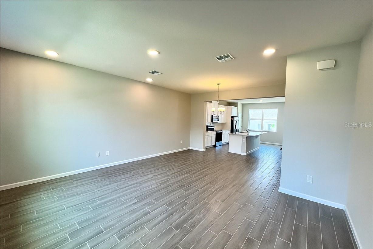 TRIBUTE AT OVATION - Residential Lease