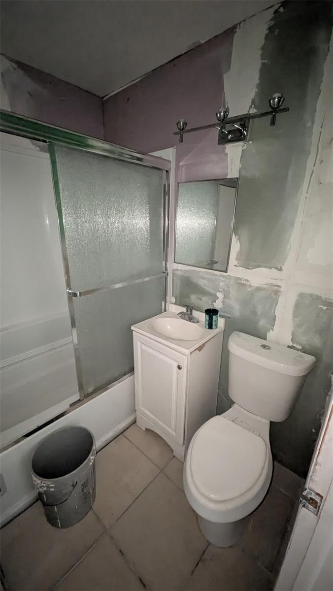 AVON PARK - Residential