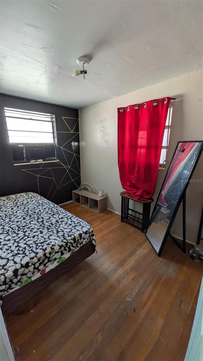 AVON PARK - Residential