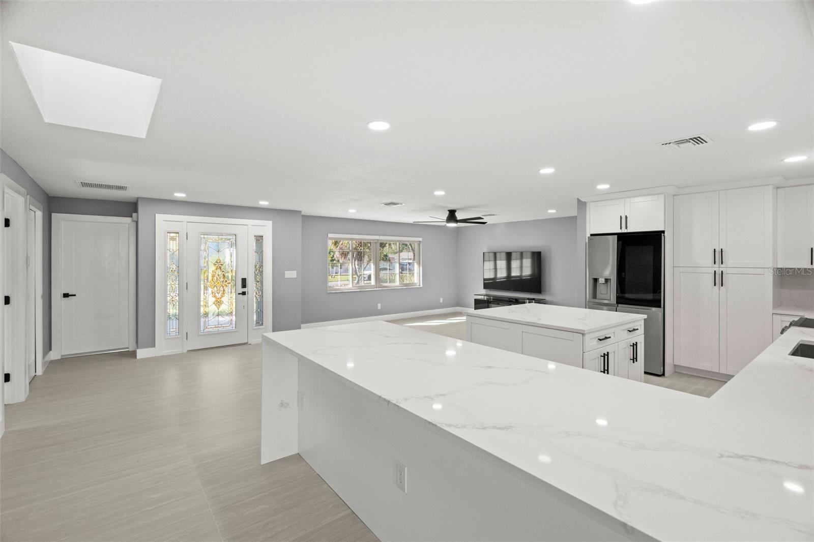 OZONA SHORES 3RD ADD - Residential