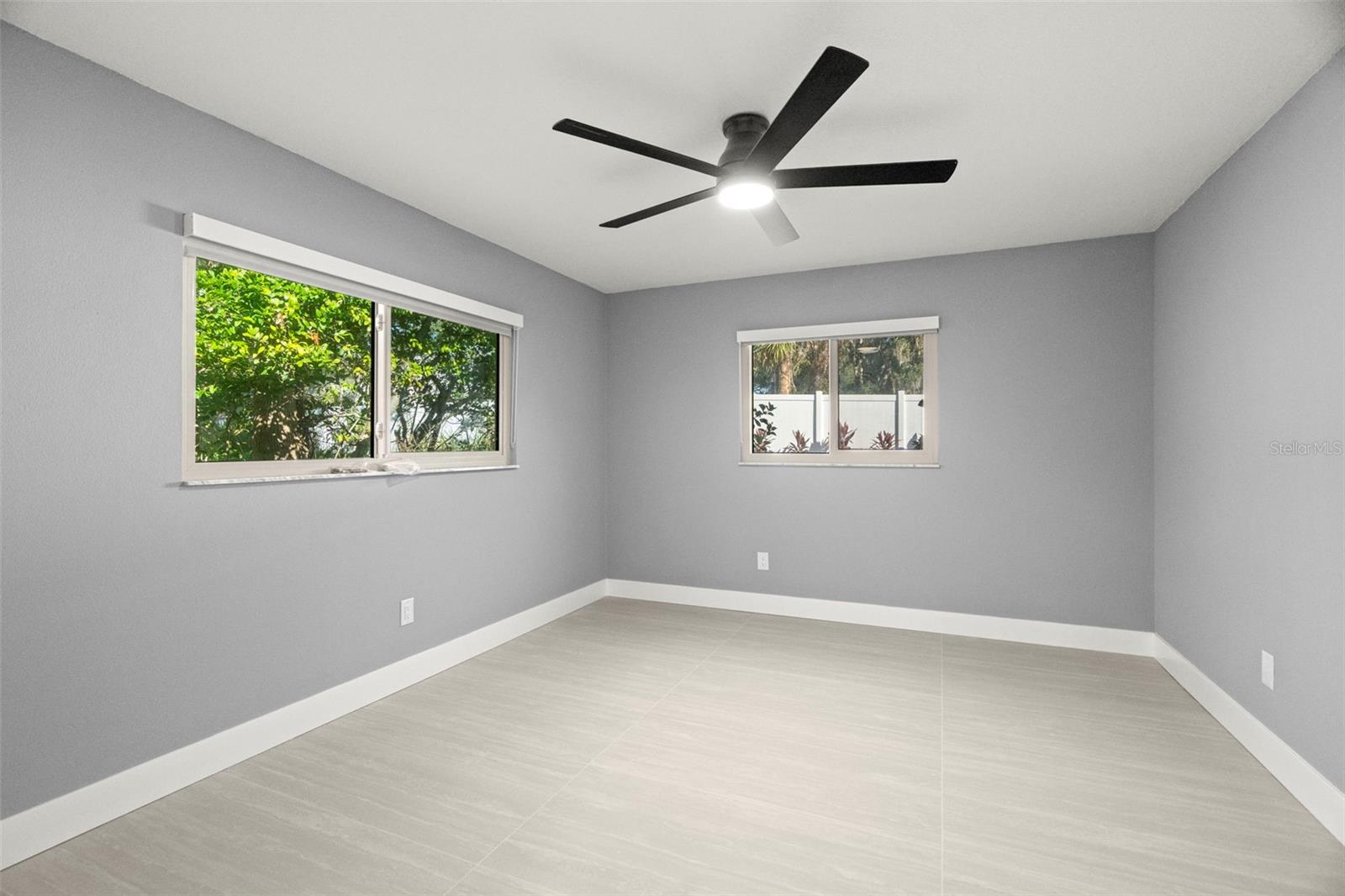 OZONA SHORES 3RD ADD - Residential