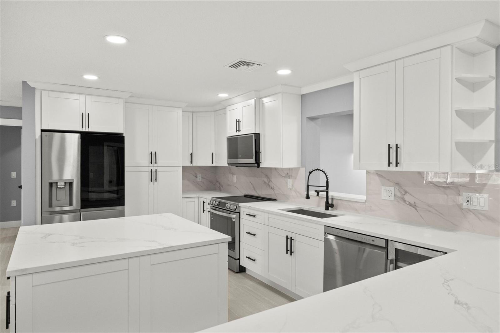 OZONA SHORES 3RD ADD - Residential