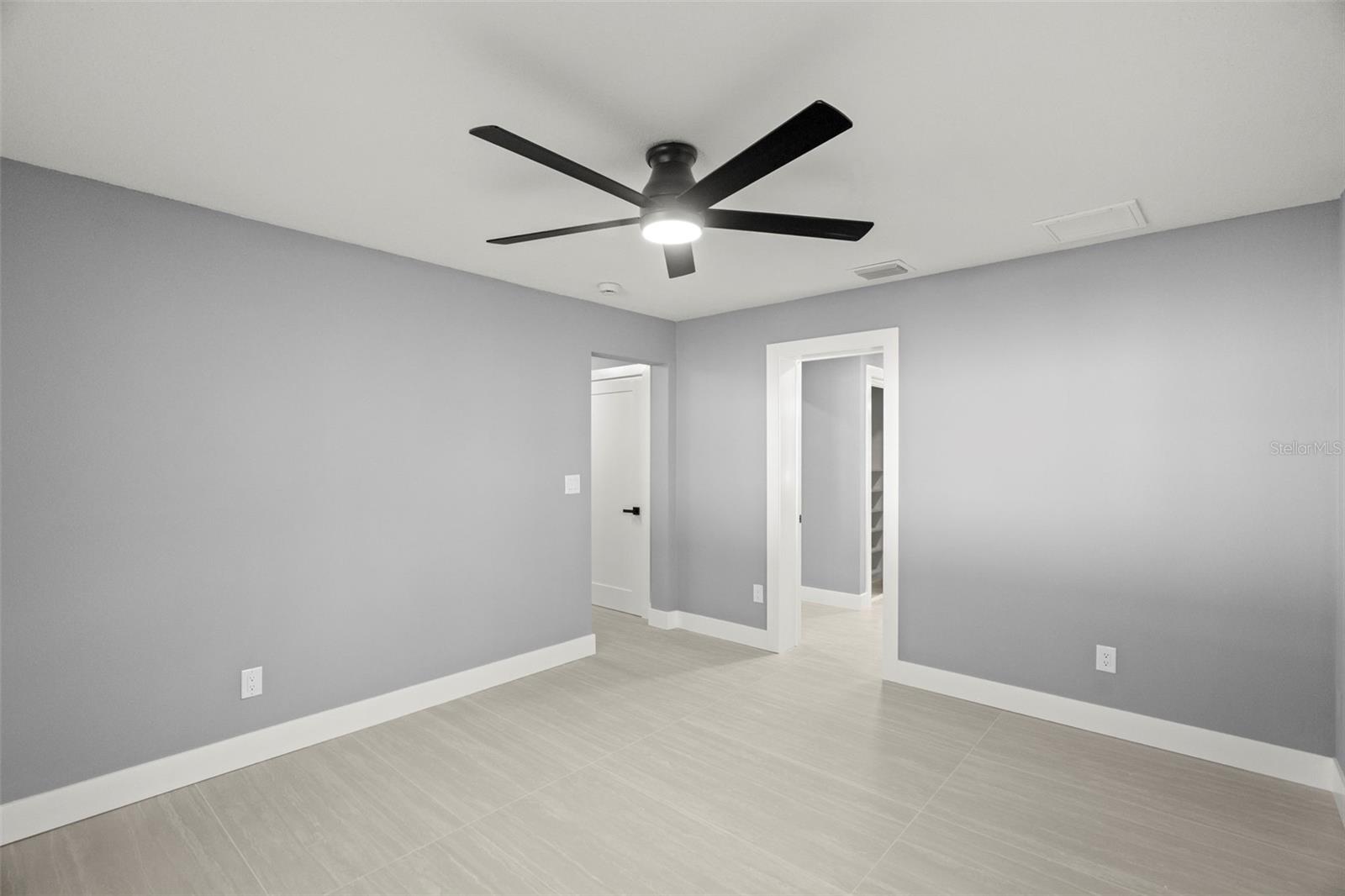 OZONA SHORES 3RD ADD - Residential