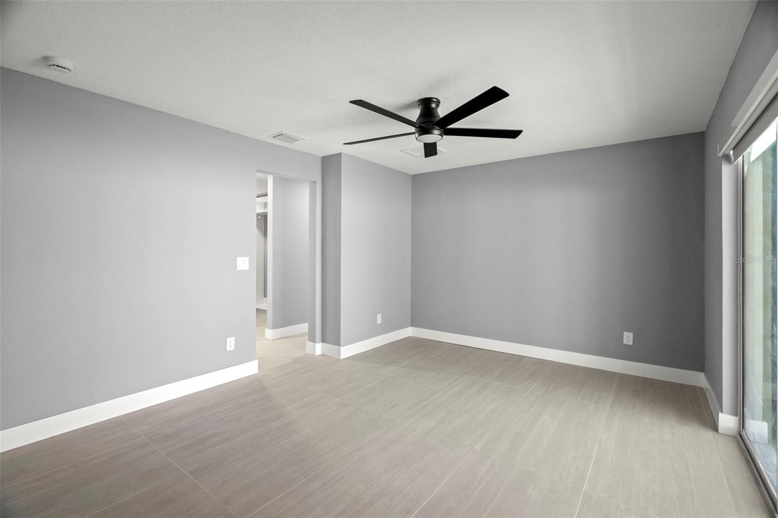 OZONA SHORES 3RD ADD - Residential