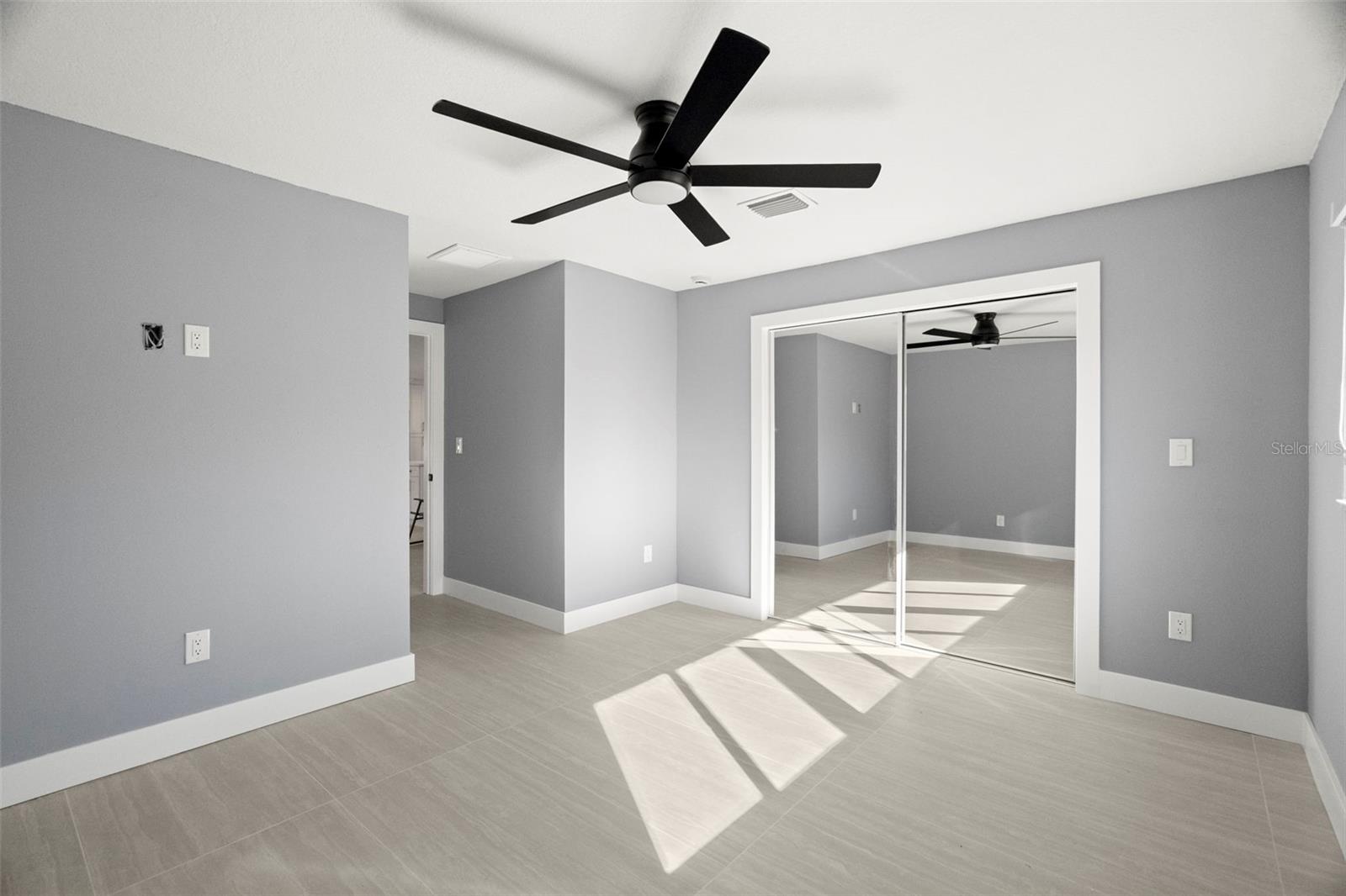 OZONA SHORES 3RD ADD - Residential