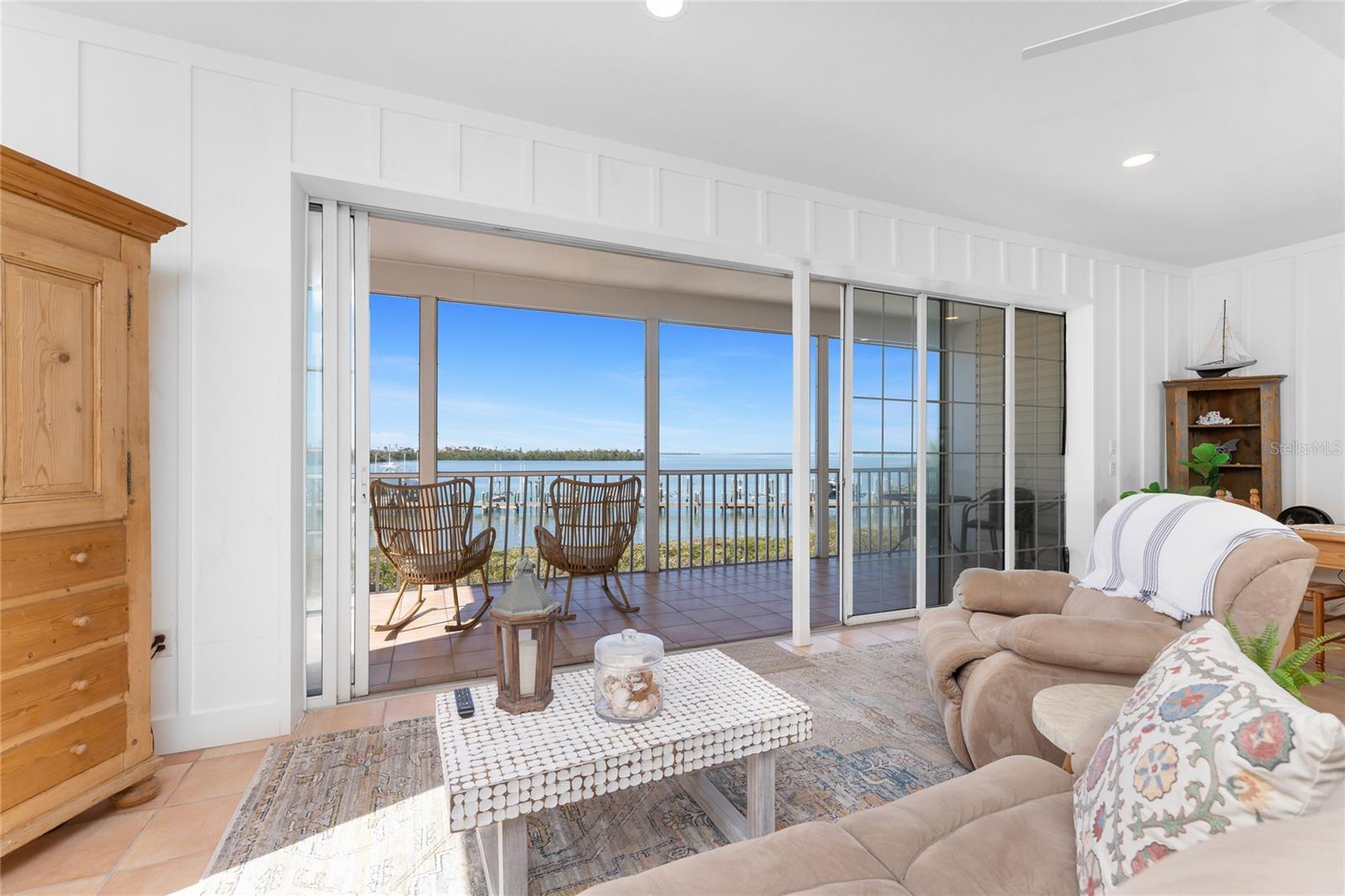 MARINER VILLAGE PH 02 BLDG 03 - Residential