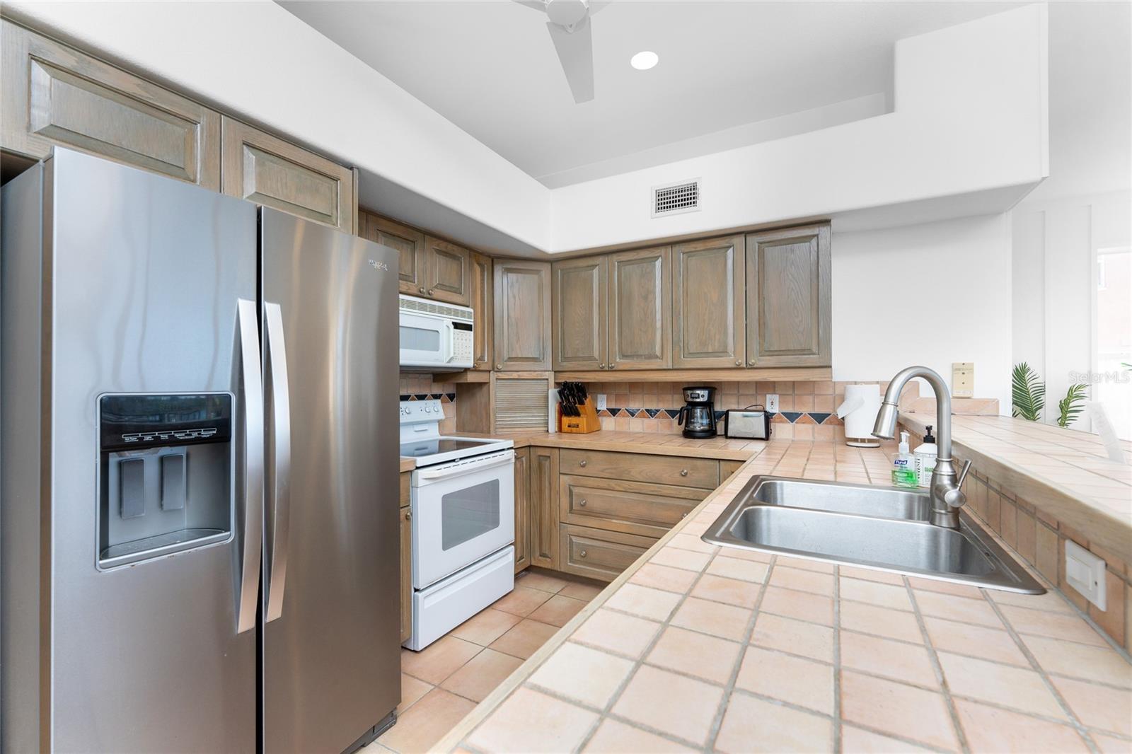 MARINER VILLAGE PH 02 BLDG 03 - Residential