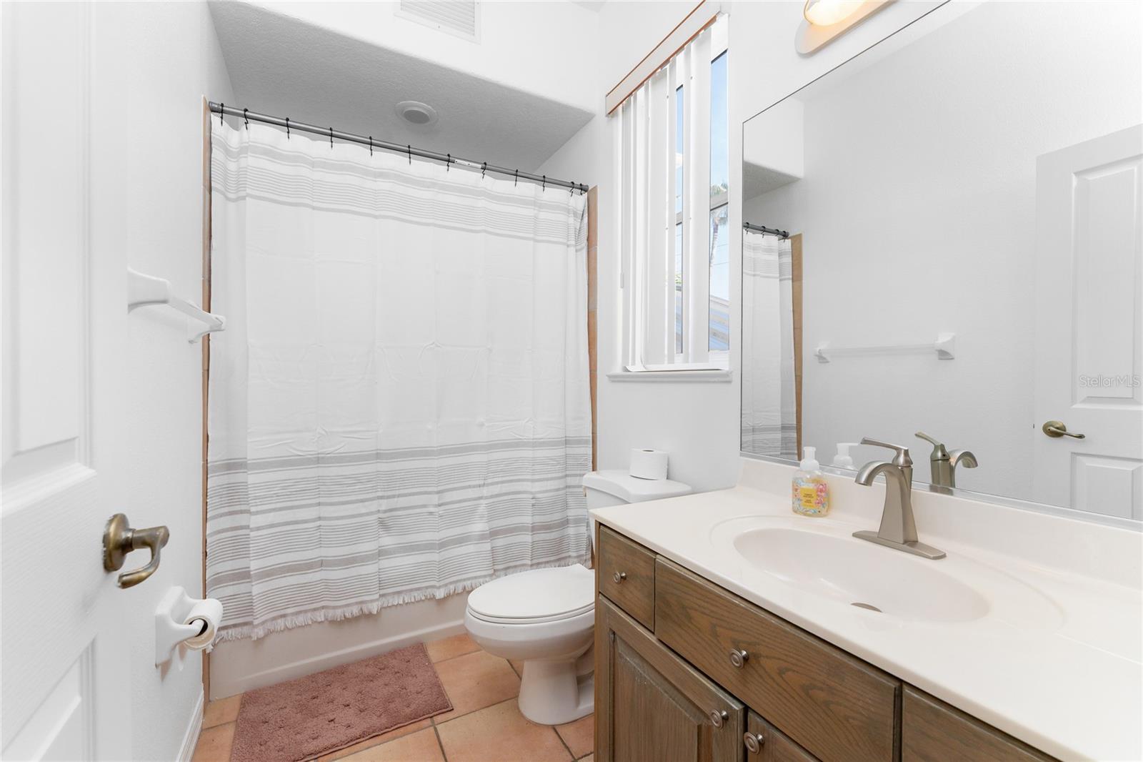 MARINER VILLAGE PH 02 BLDG 03 - Residential