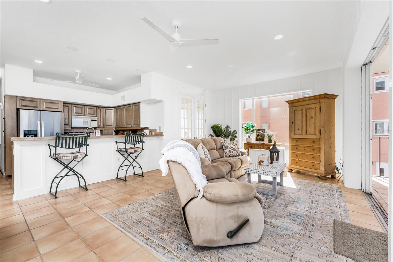 MARINER VILLAGE PH 02 BLDG 03 - Residential