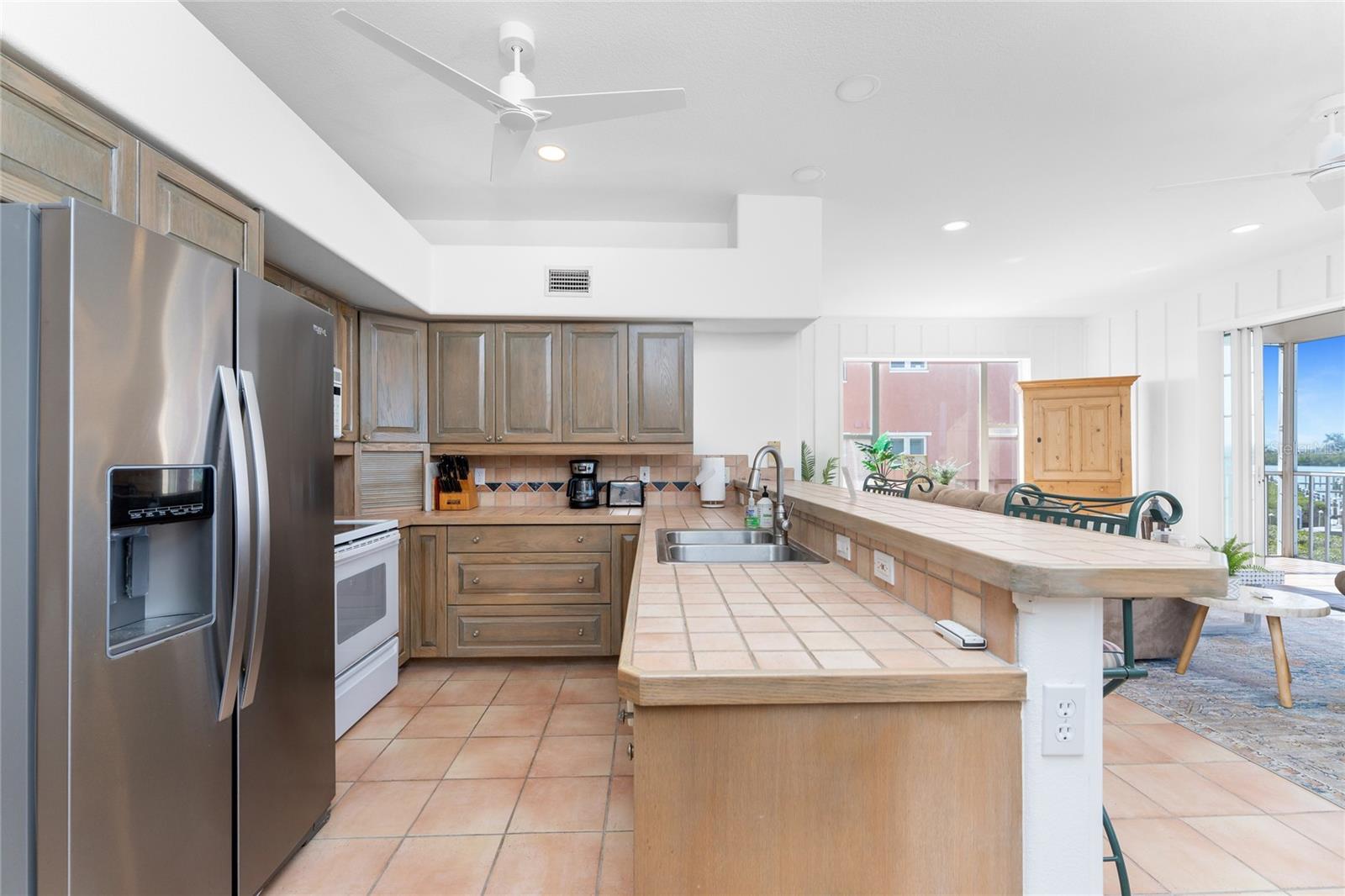 MARINER VILLAGE PH 02 BLDG 03 - Residential