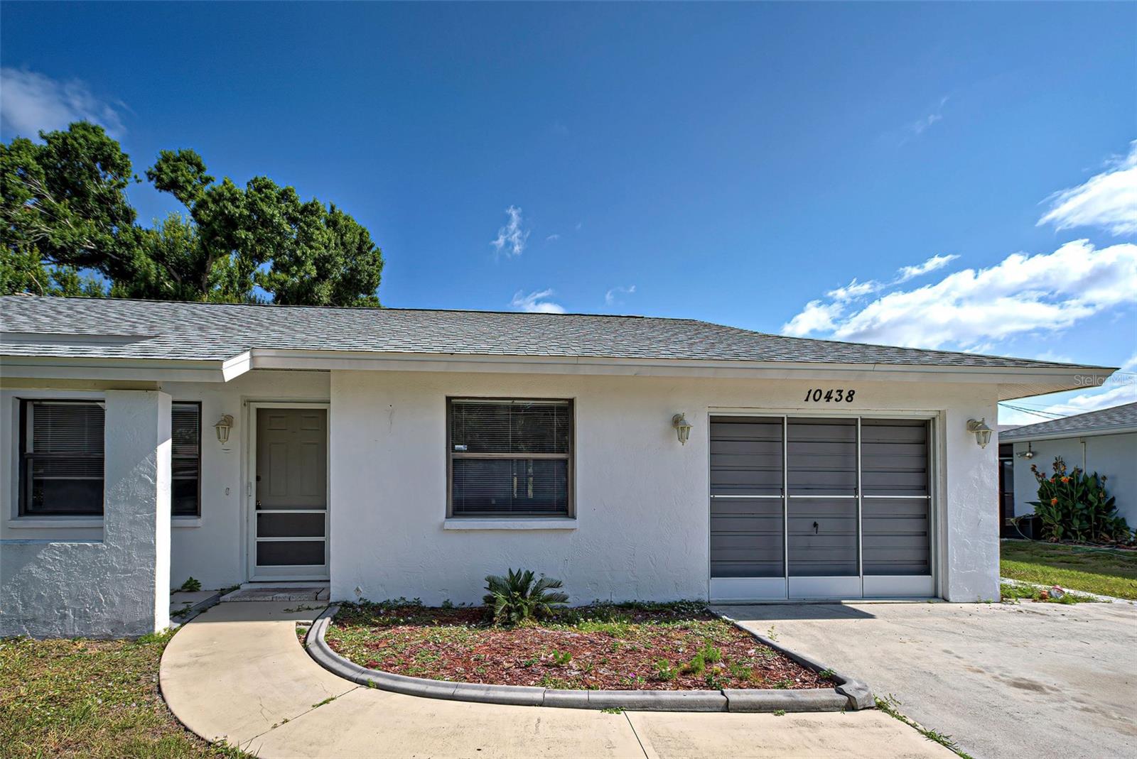 10438 WATERFORD AVENUE