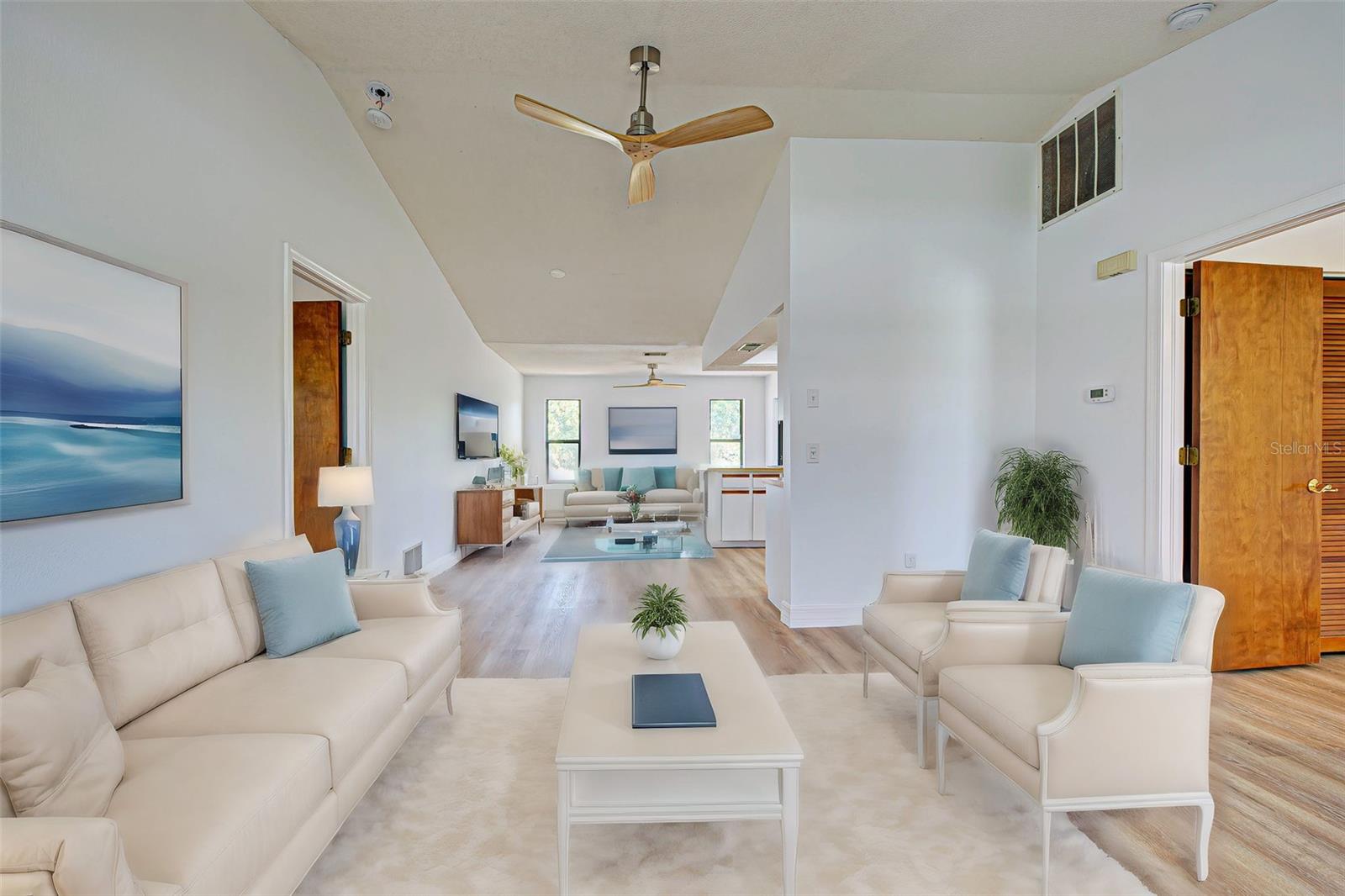 10438 WATERFORD AVENUE