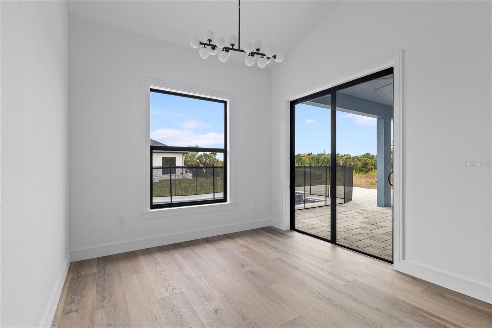 SOUTH GULF COVE - Residential