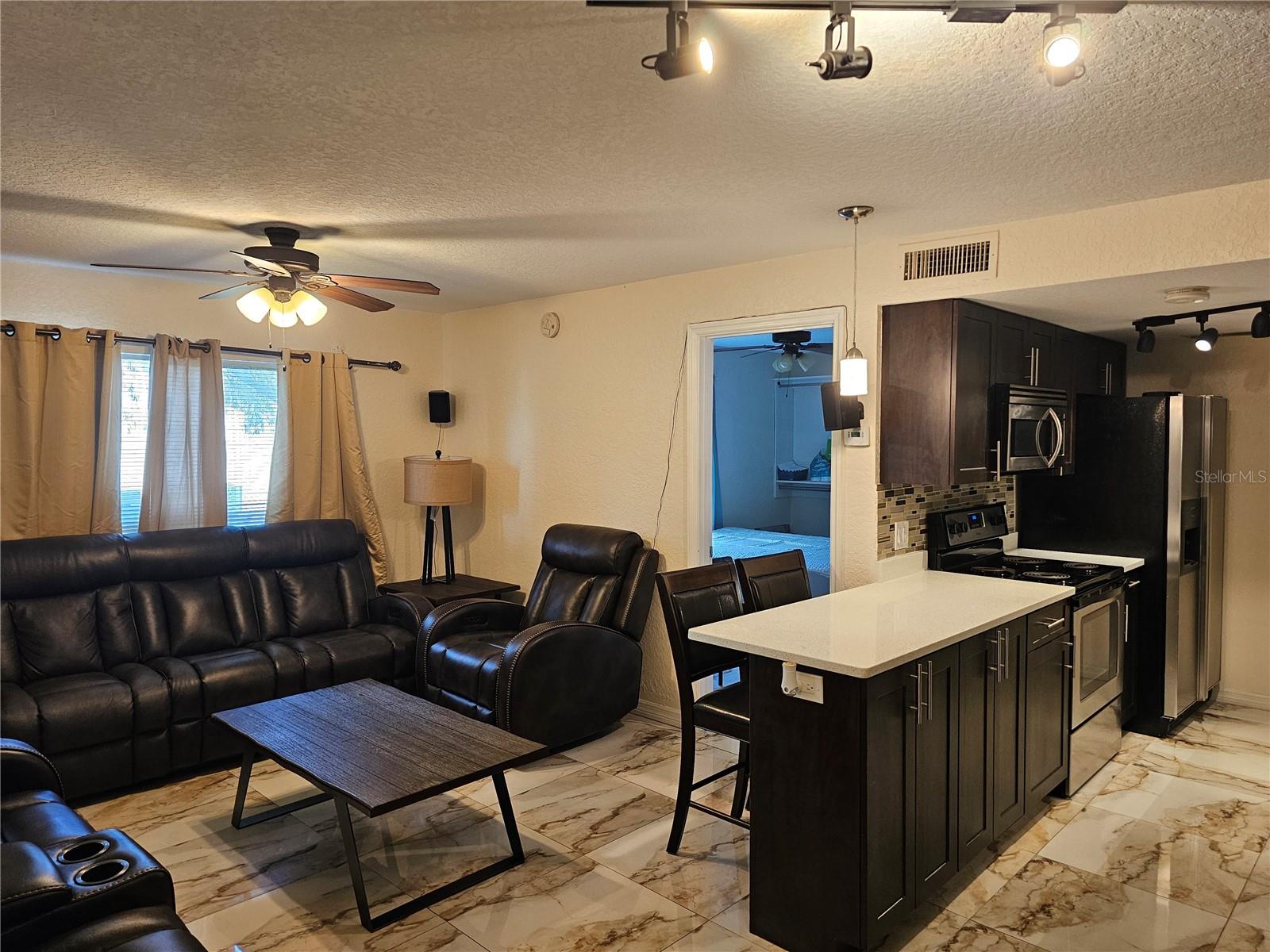 4215 E BAY DRIVE 1506C