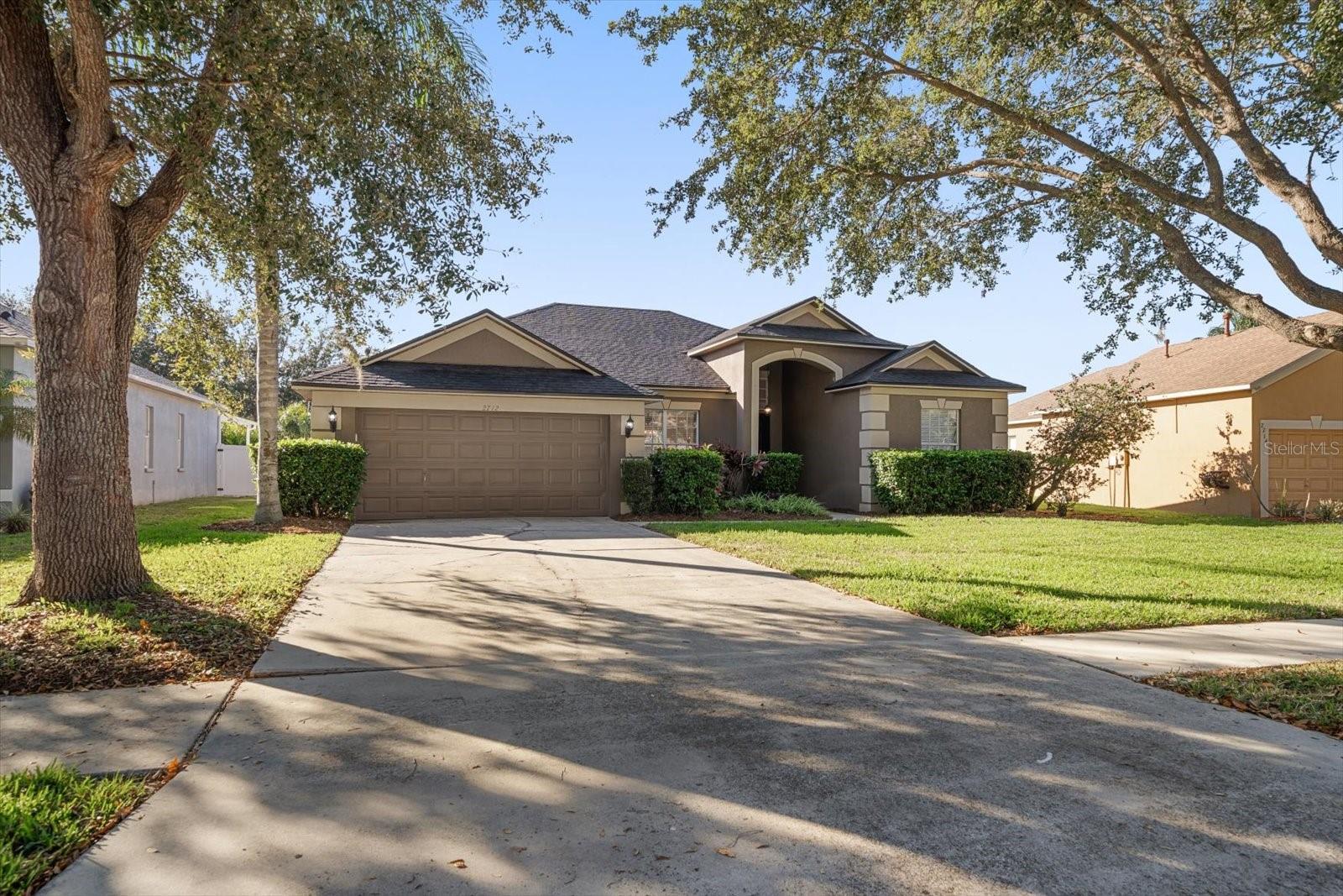 ABBEY GROVE - Residential