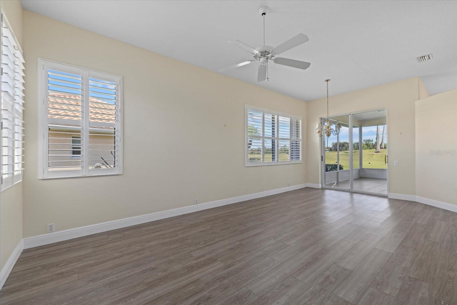 6766 GREENVIEW LANE