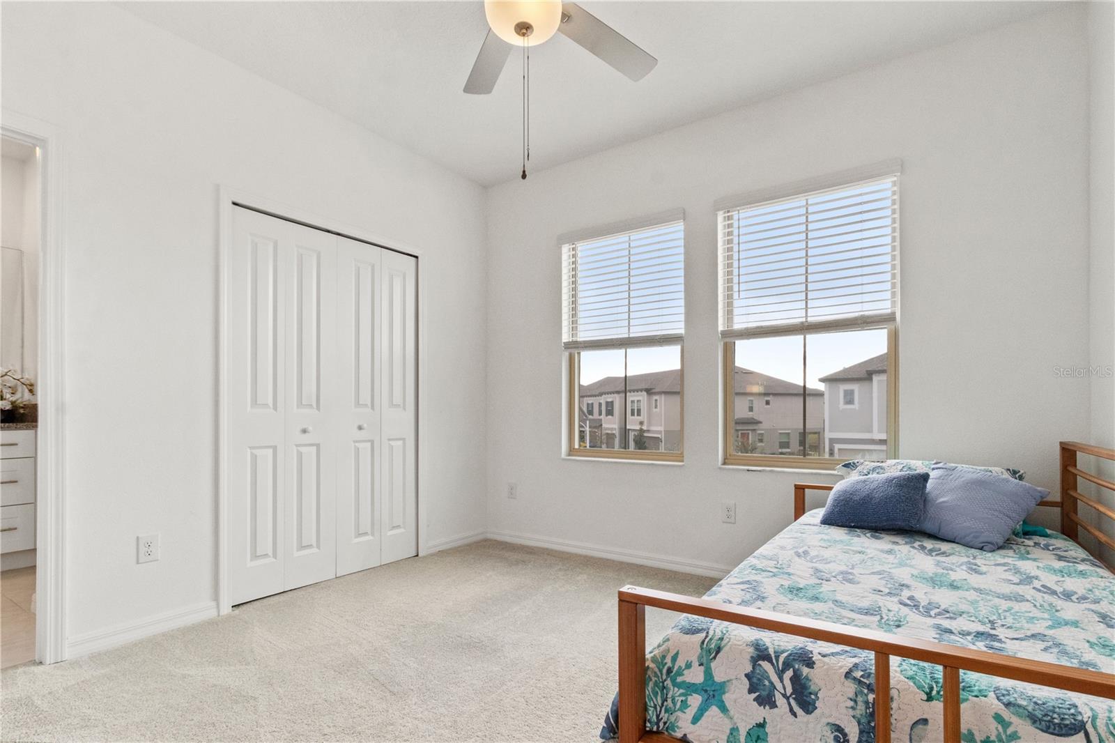 EPPERSON RANCH NORTH TOWN HOMES - Residential