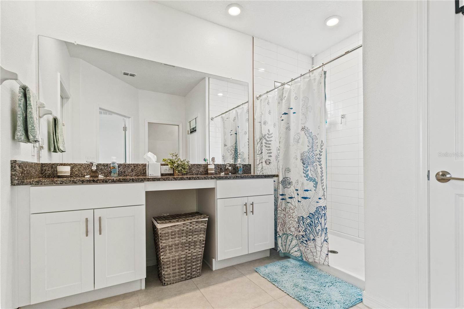 EPPERSON RANCH NORTH TOWN HOMES - Residential