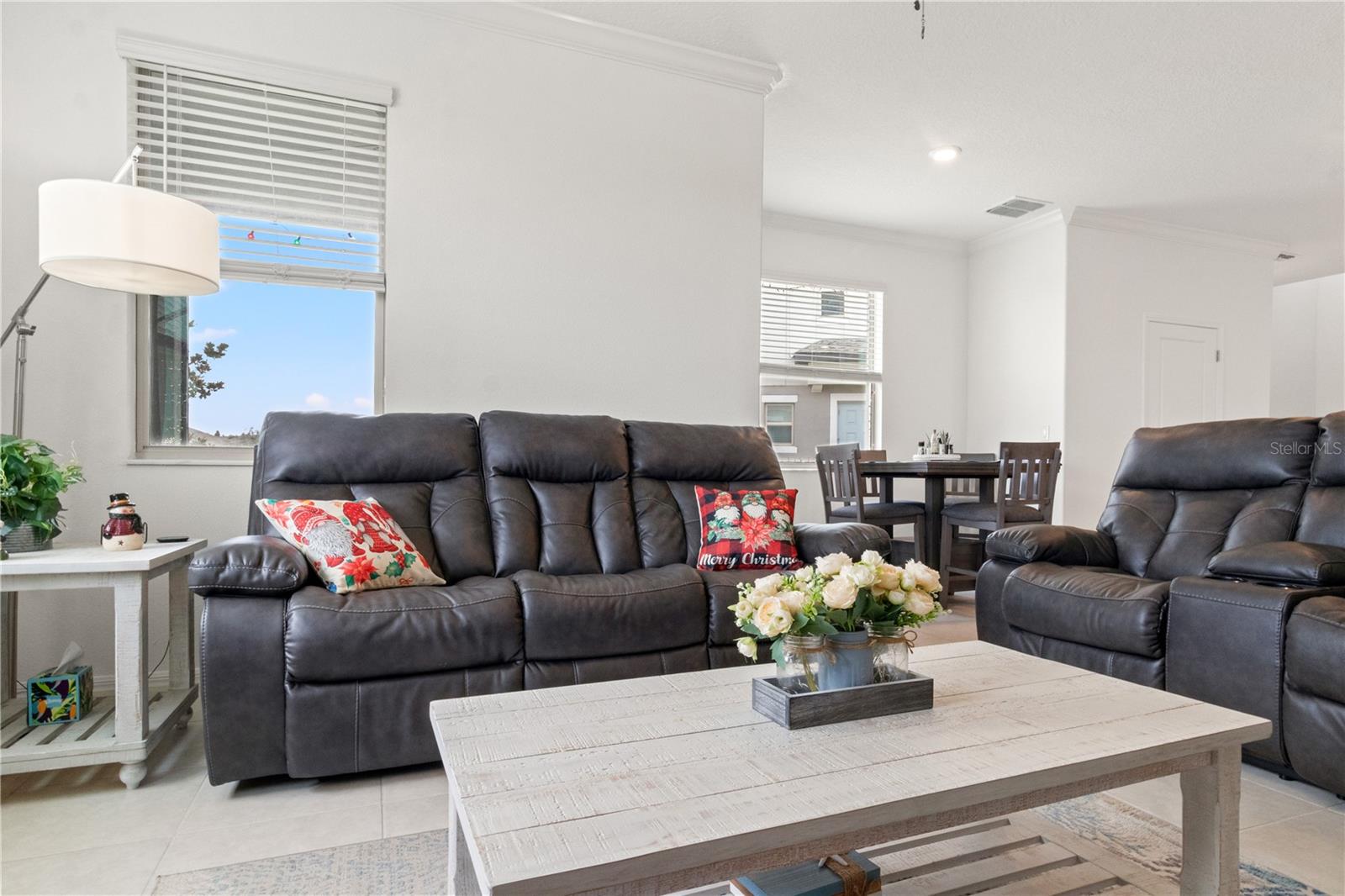 EPPERSON RANCH NORTH TOWN HOMES - Residential