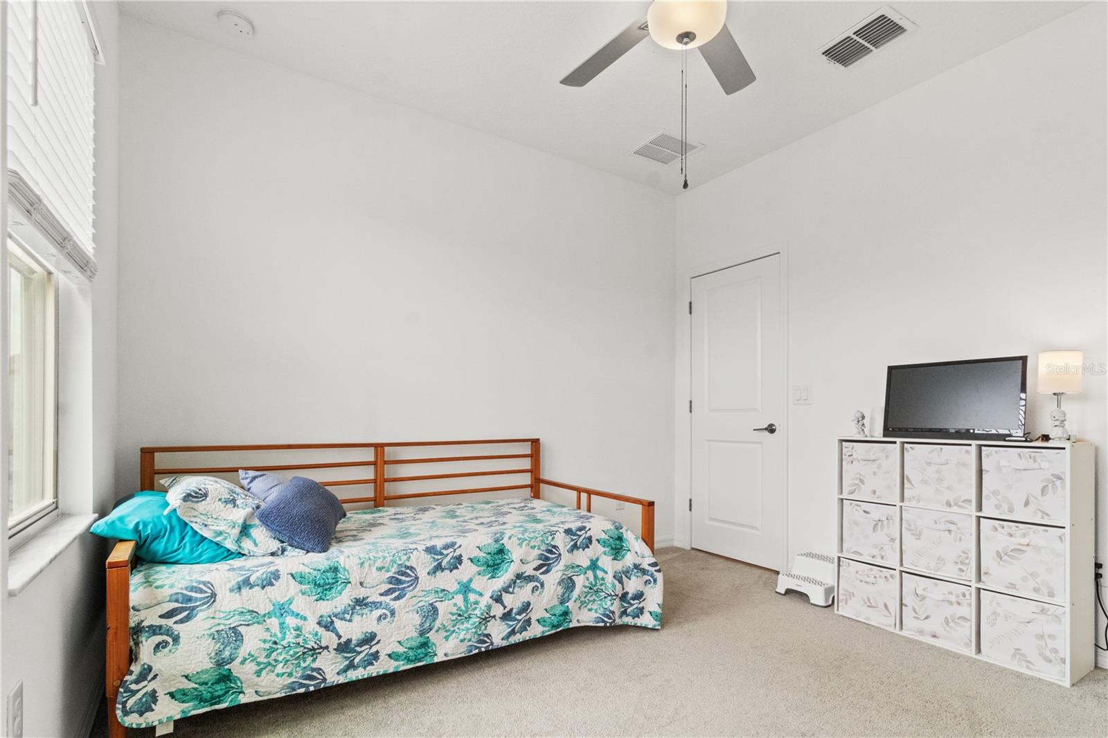 EPPERSON RANCH NORTH TOWN HOMES - Residential