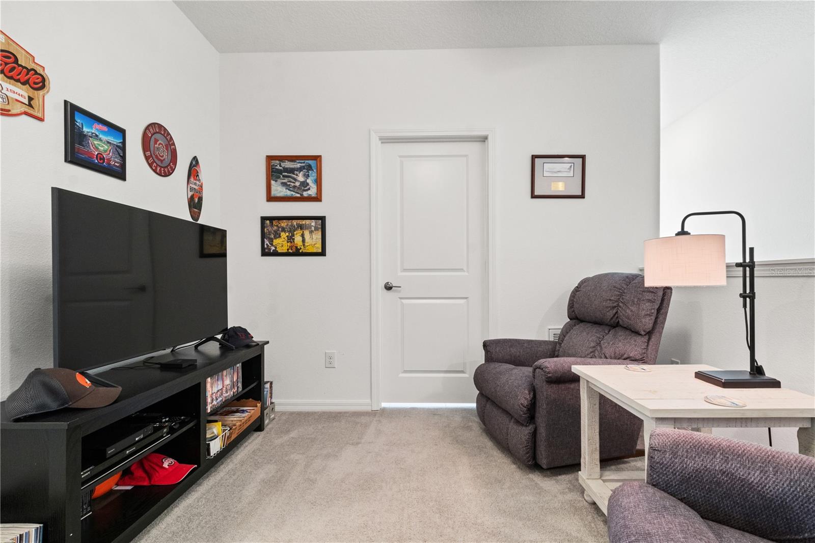 EPPERSON RANCH NORTH TOWN HOMES - Residential