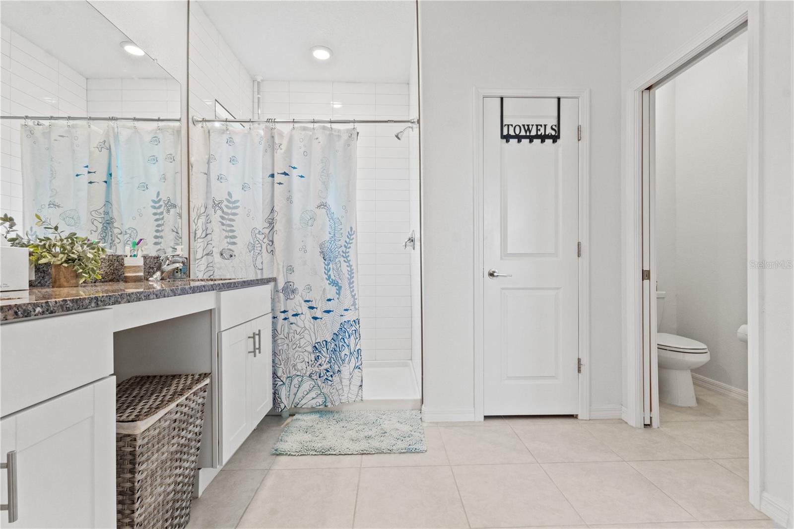 EPPERSON RANCH NORTH TOWN HOMES - Residential