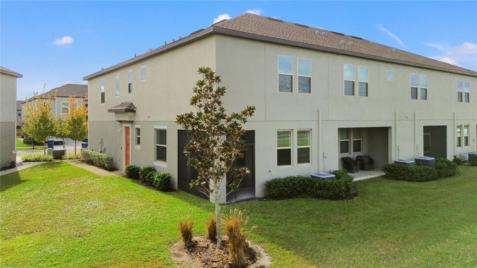 EPPERSON RANCH NORTH TOWN HOMES - Residential