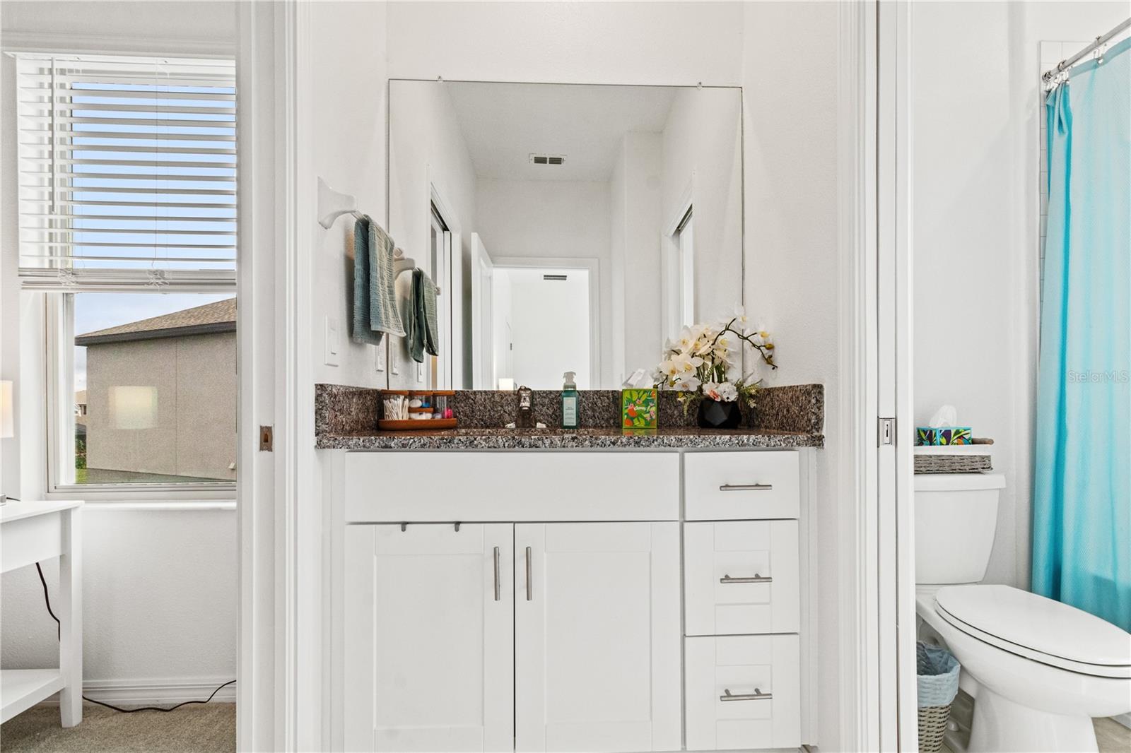 EPPERSON RANCH NORTH TOWN HOMES - Residential