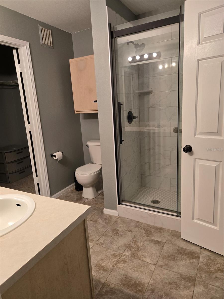 AVALON OF CLEARWATER THE CONDO - Residential Lease