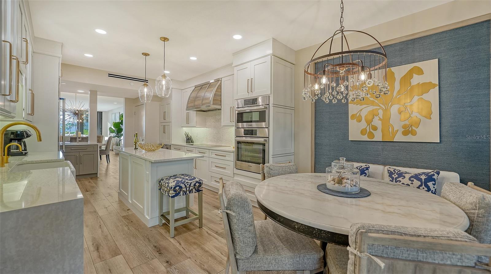 SANCTUARY IV - Residential