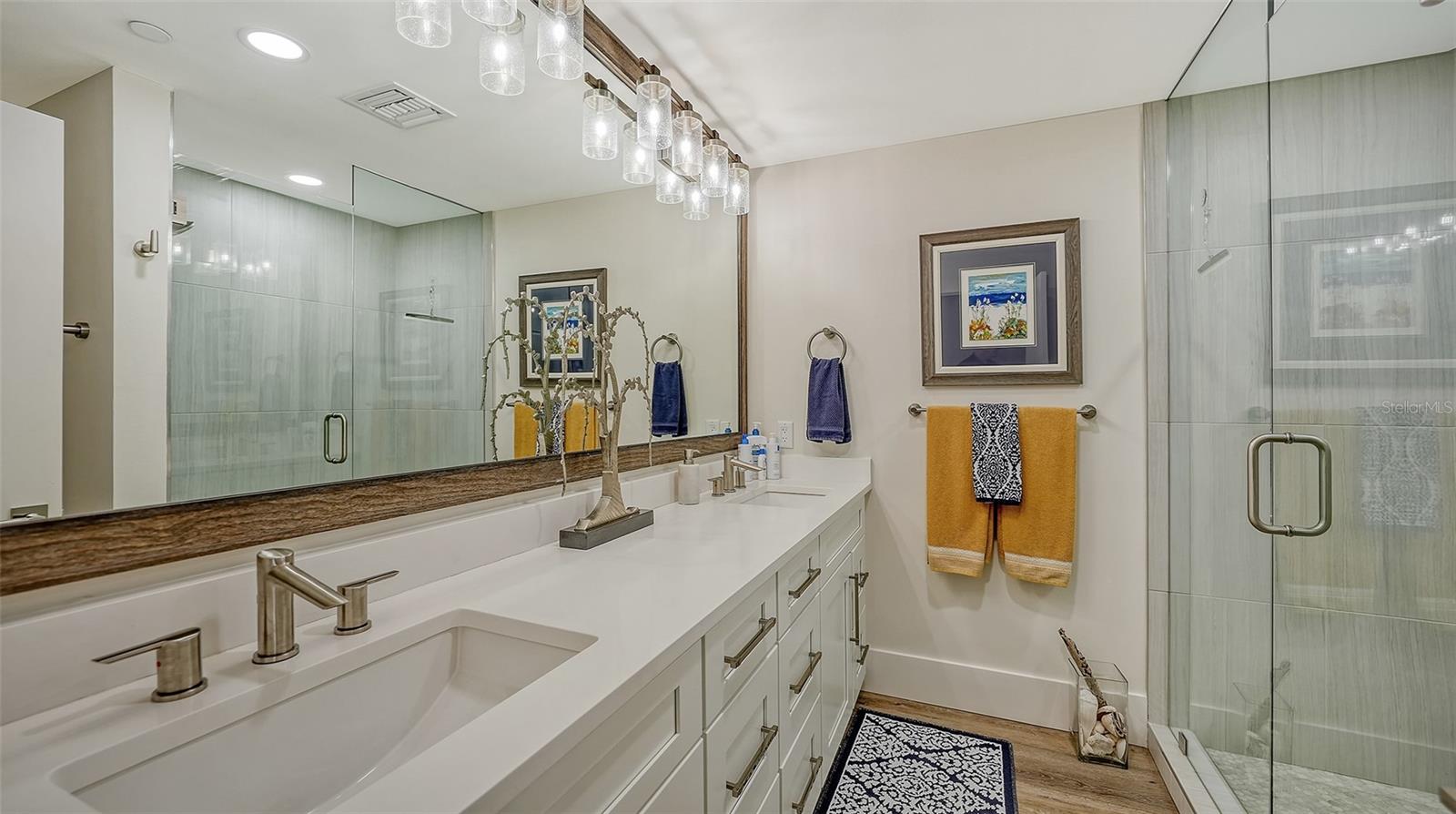 SANCTUARY IV - Residential