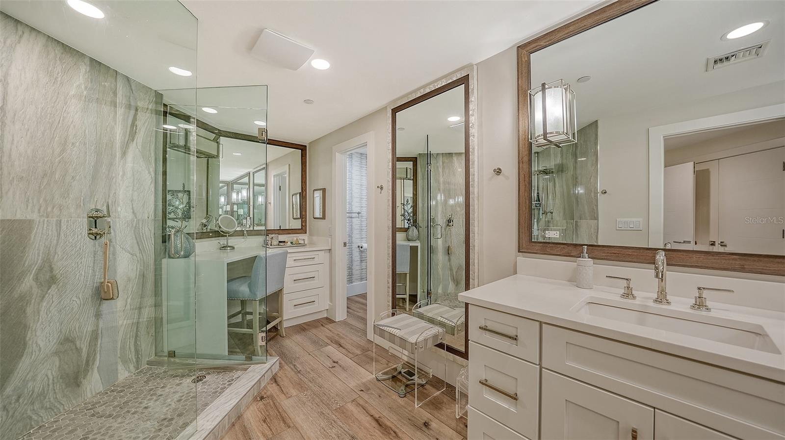 SANCTUARY IV - Residential