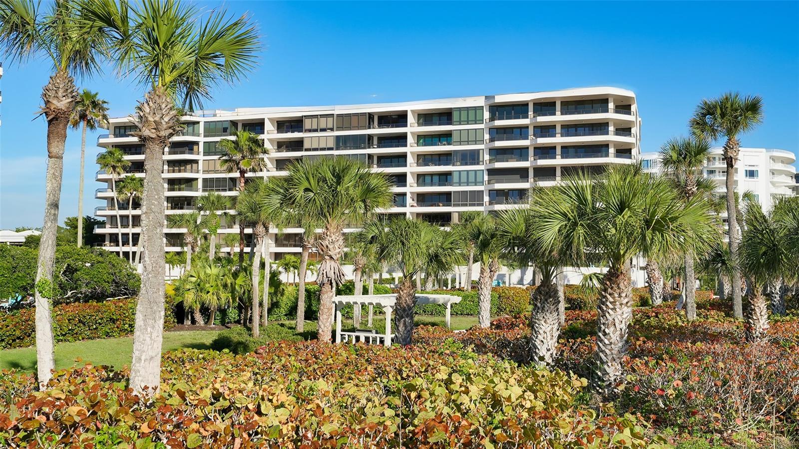 SANCTUARY IV - Residential