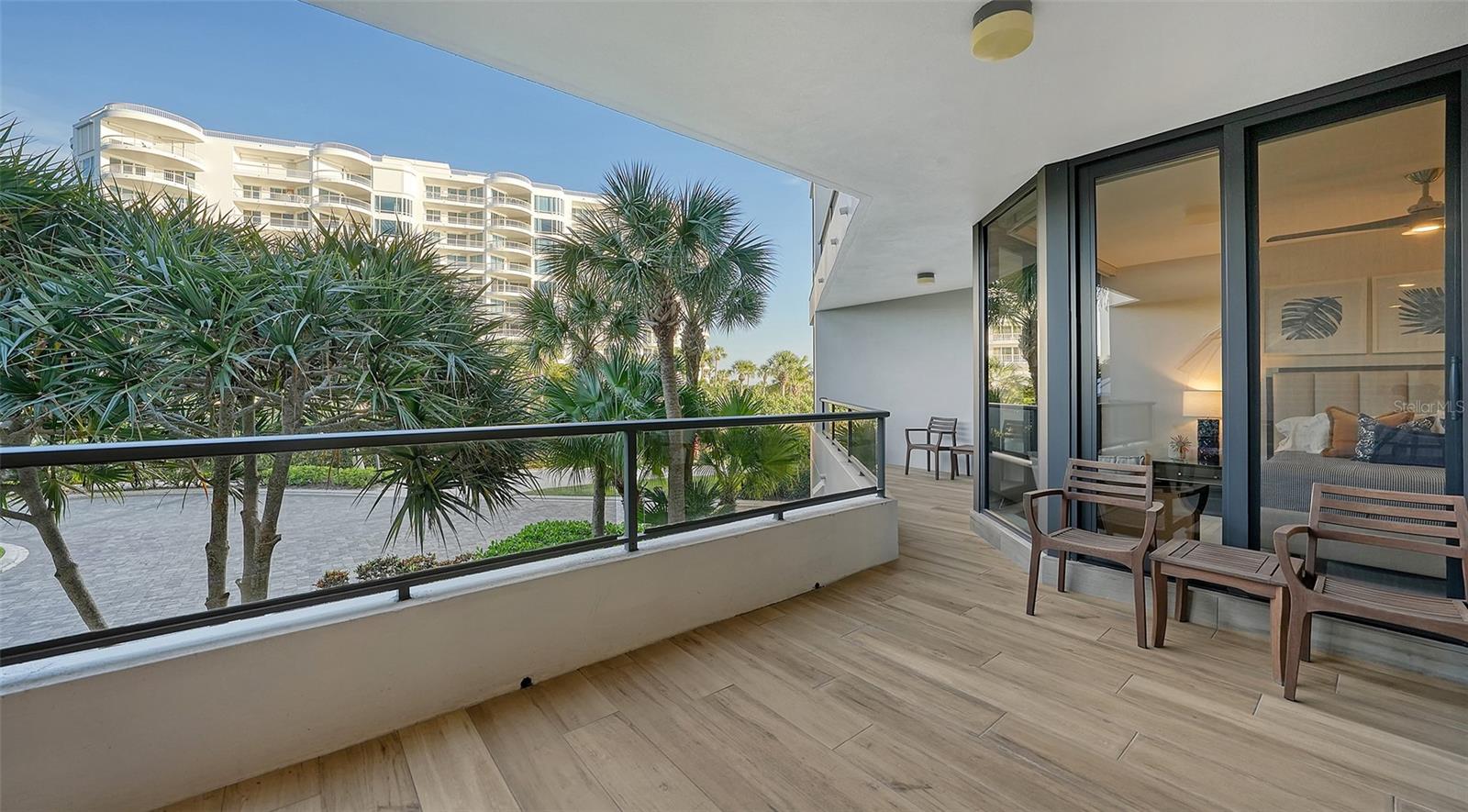 SANCTUARY IV - Residential