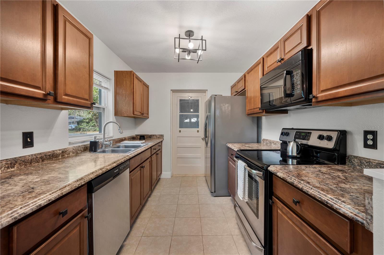 MEADOVISTA SUB - Residential