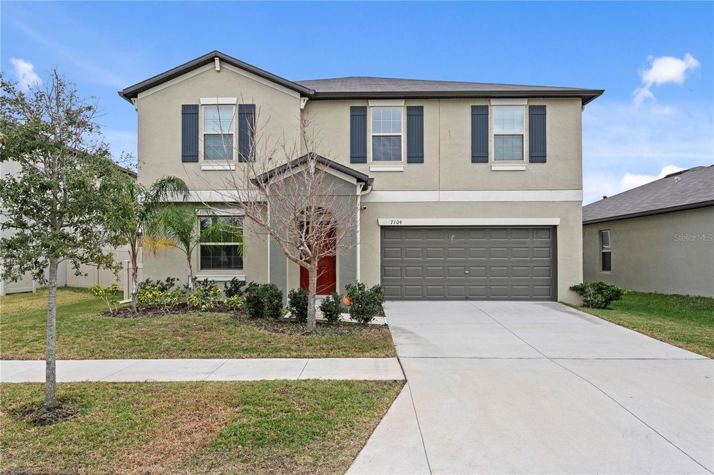Photo of 7109 Paradise Island Court, Sun City Center, FL 33573 (MLS # TB8481769)