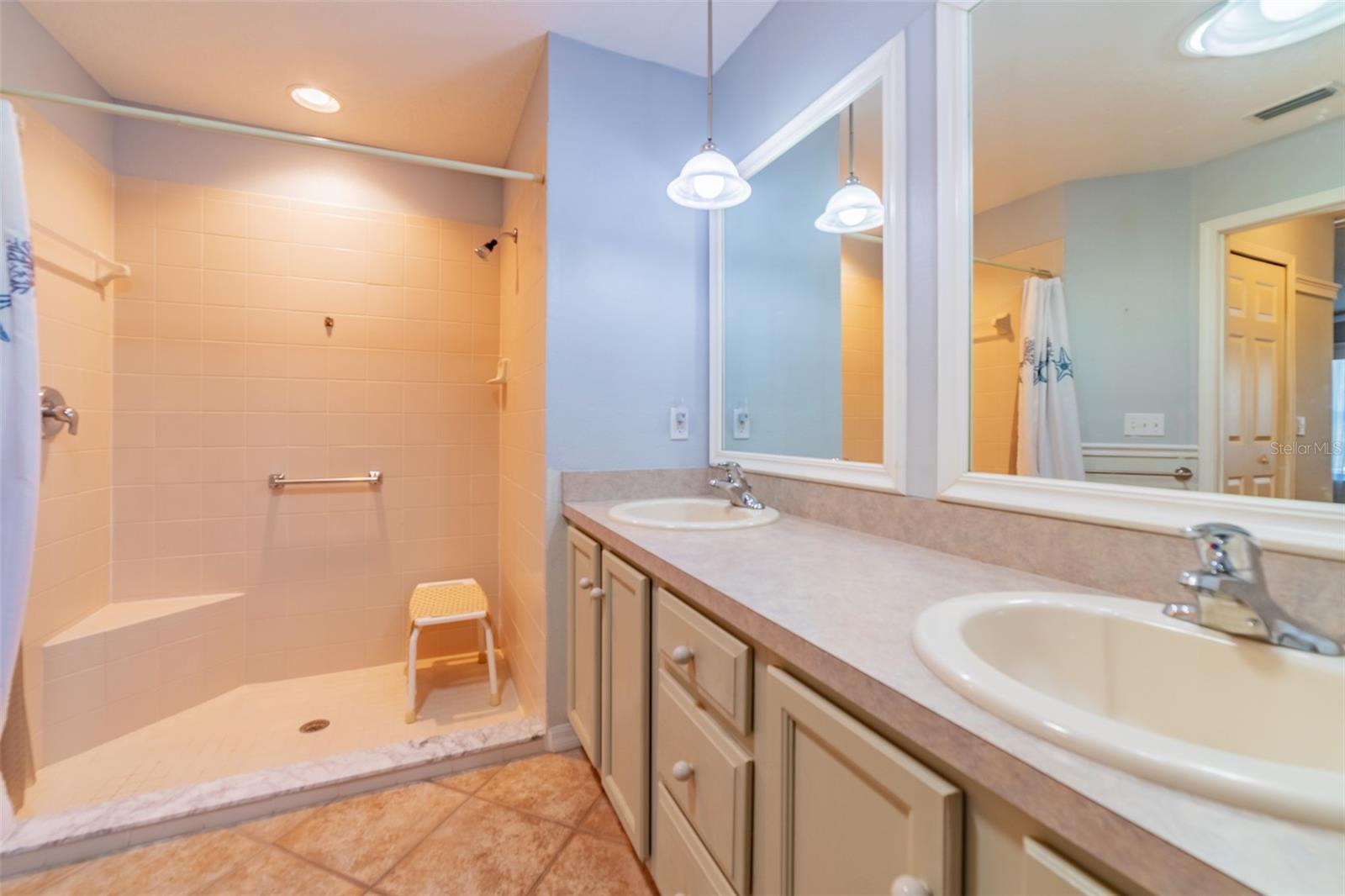 HERITAGE PINES VILLAGE 12 - Residential