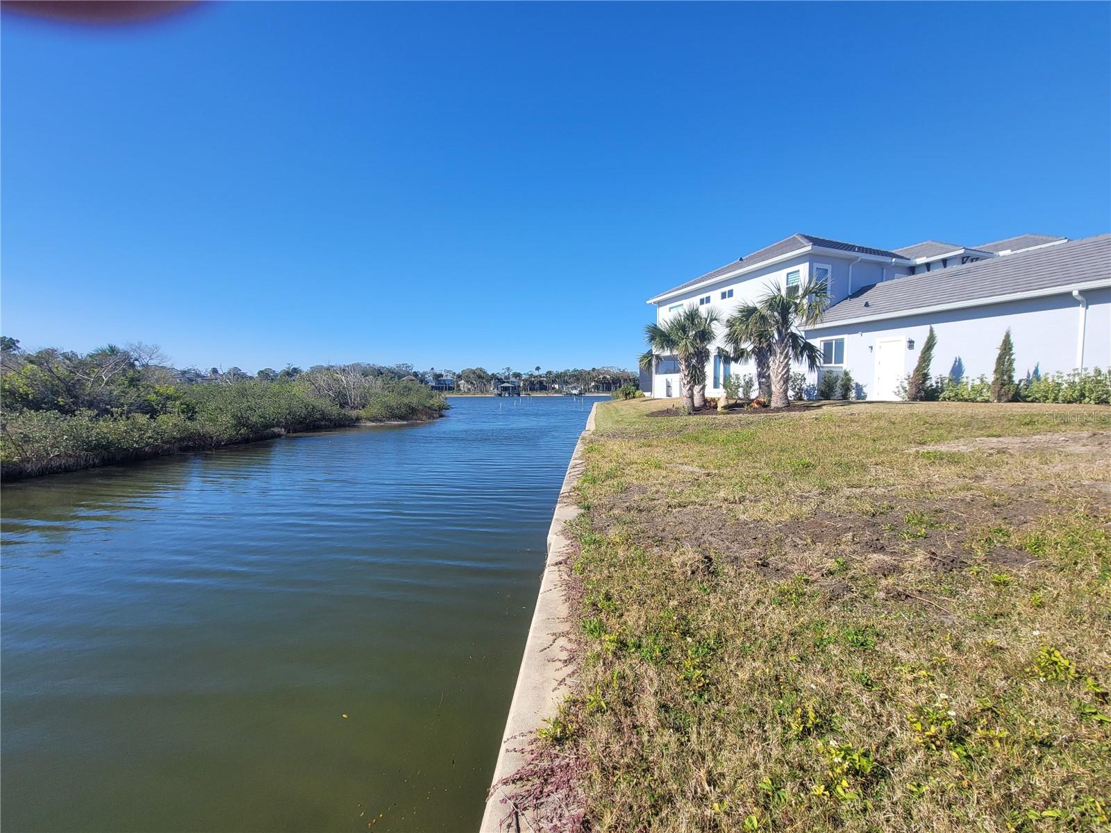 SHELTER COVE SUB - Land