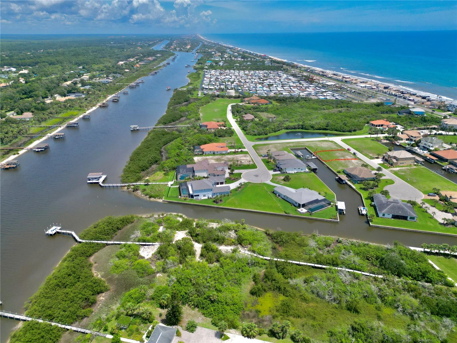 SHELTER COVE SUB - Land