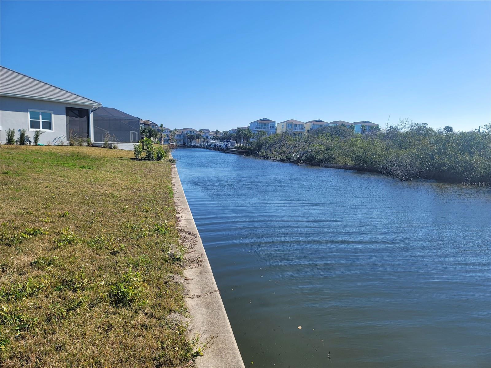 SHELTER COVE SUB - Land