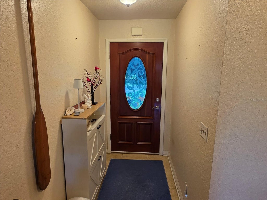 Photo of 5911 SE 127th Place, Belleview, FL 34420 (MLS # OM729874)