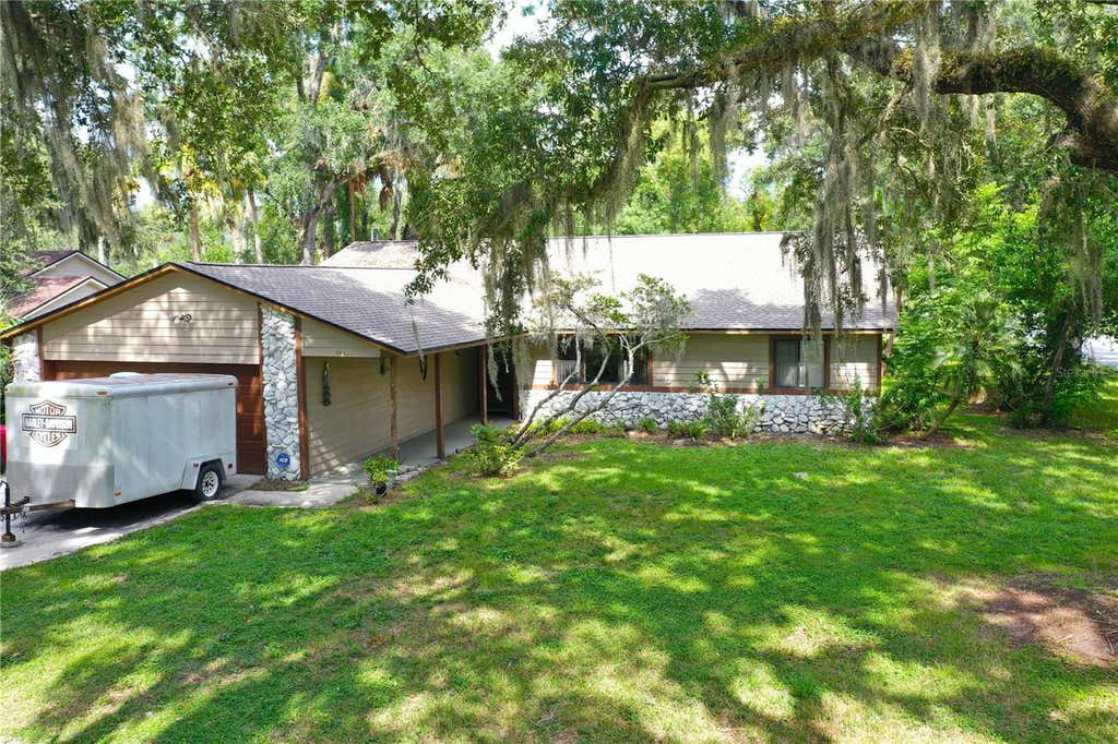 Photo of 101 N Elliott Avenue, Sanford, FL 32771 (MLS # O6434589)