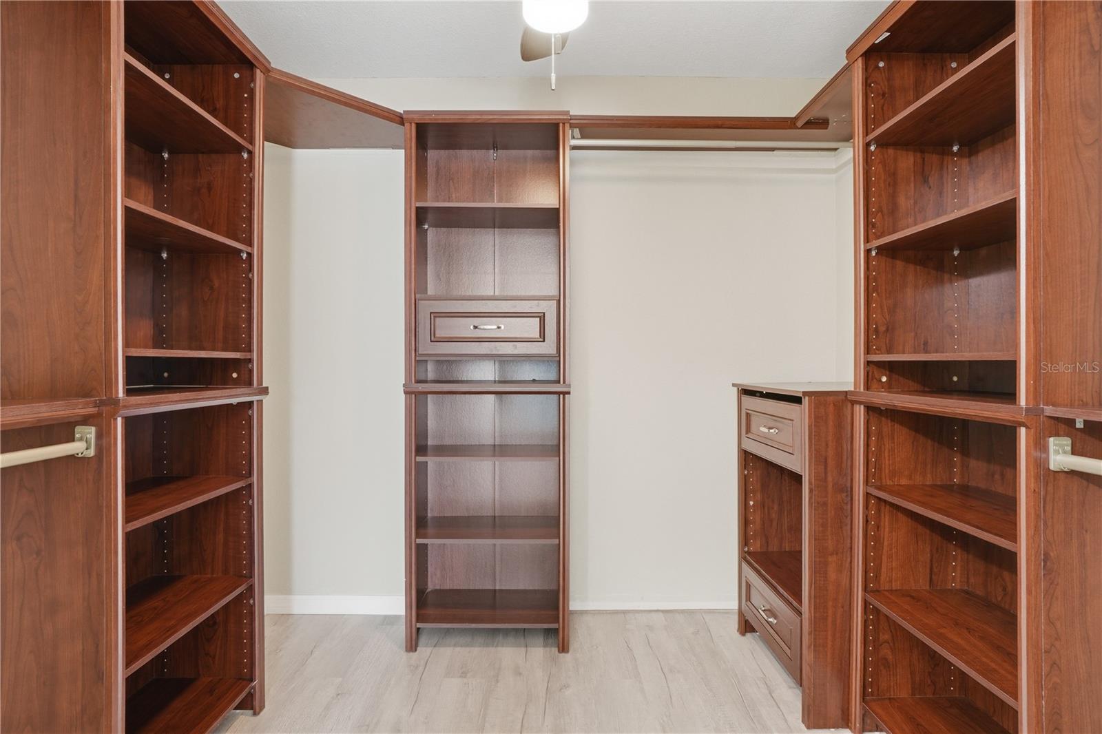 PEPPER MILL SEC 07 - Residential