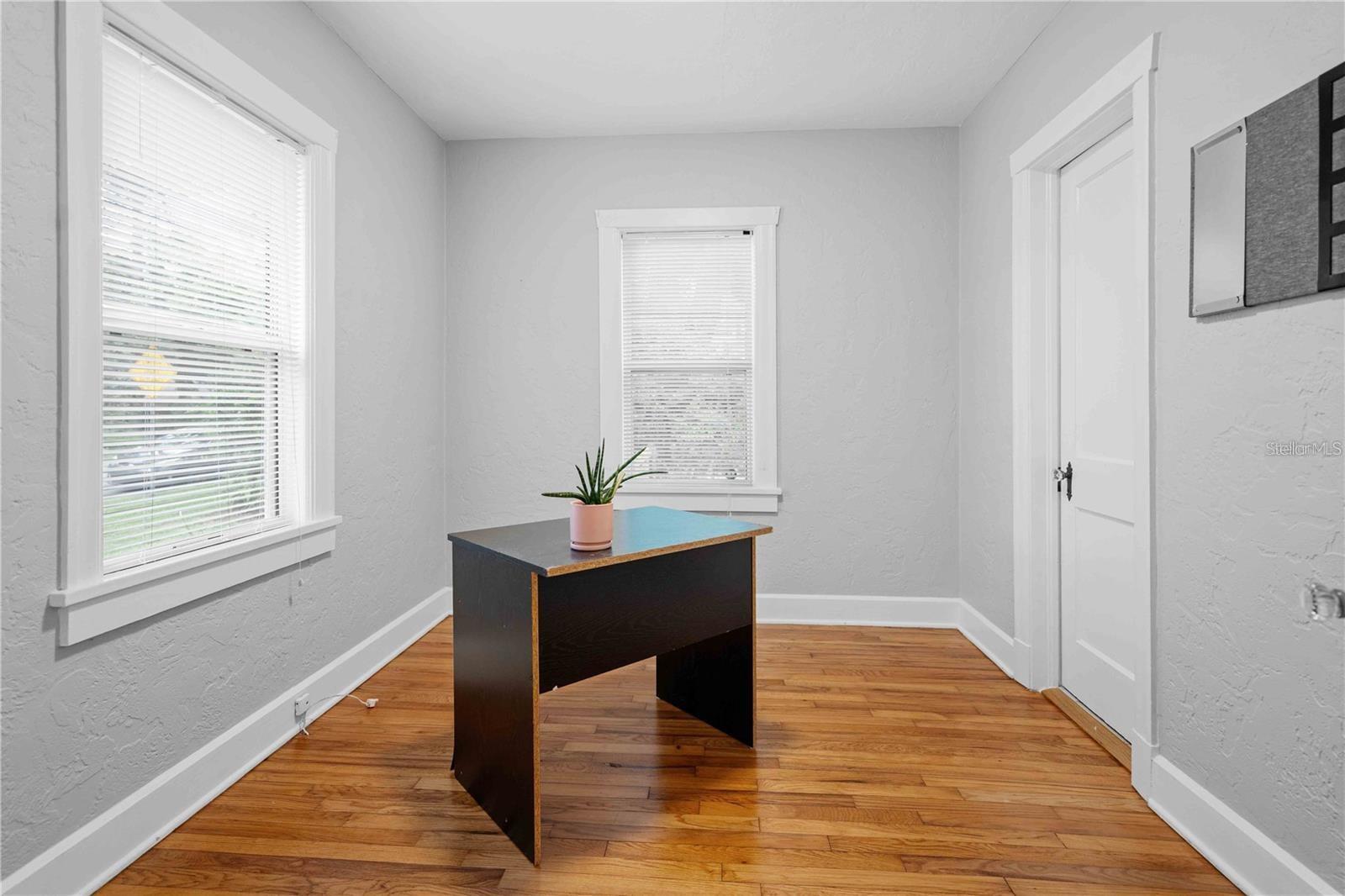 ELLIOT & LENGLE ADDN - Residential